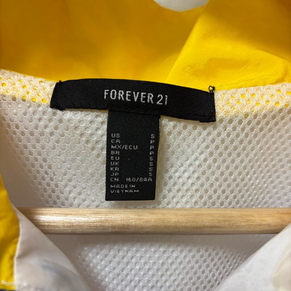 NWT Forever 21 USA Sport Retro Cropped Windbreaker Jacket SZ S Color Block - Picture 6 of 12